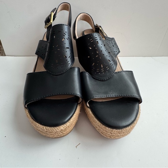 SOUL Naturalizer Ocean  Black and Tan Wedge Sandals - Picture 15 of 15